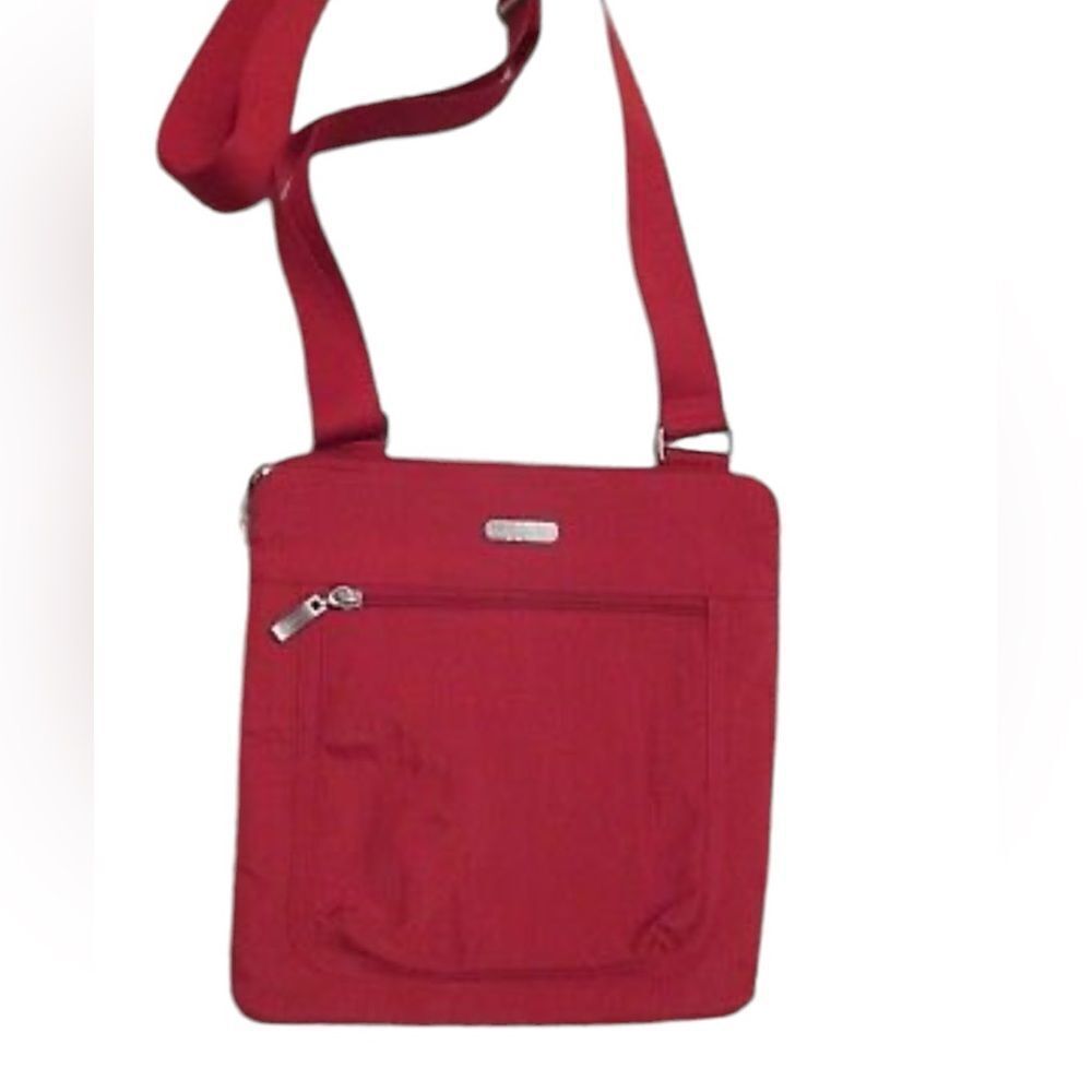 Baggallini Pocket Slim Red Crossbody Travel bag.
